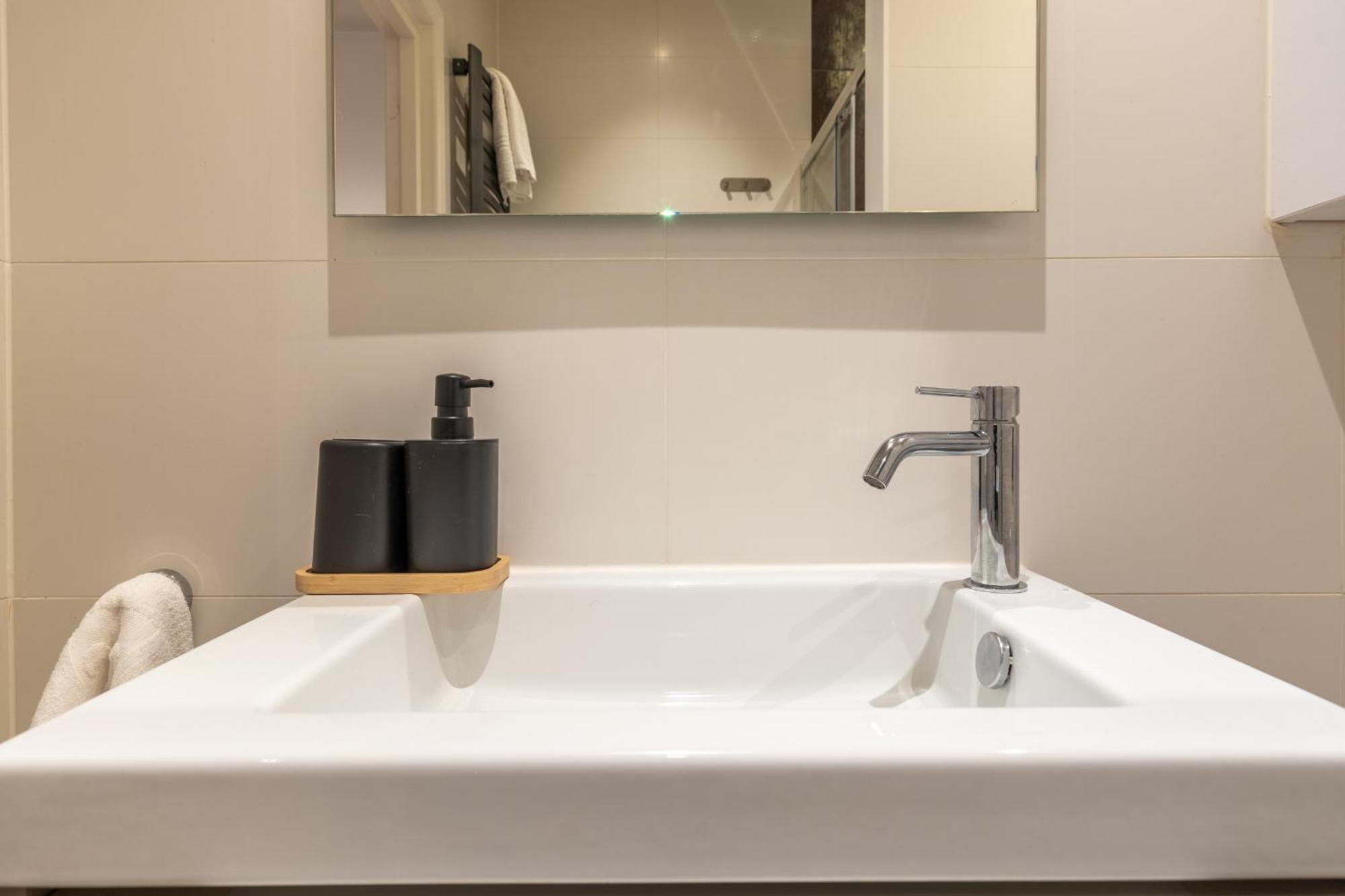 Stylish Studio In The Heart Of Breda City Center 외부 사진